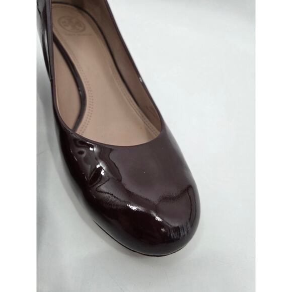 Tory Burch Pumps Womens Slip On Astoria Mid Wedge Patent Leather Burgundy 9 M - Picture 2 of 10